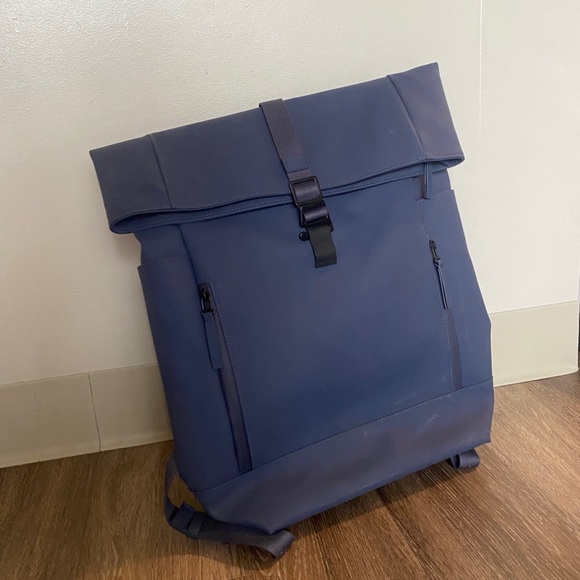 Gaston Luga RULLEN 13” Blue backpack